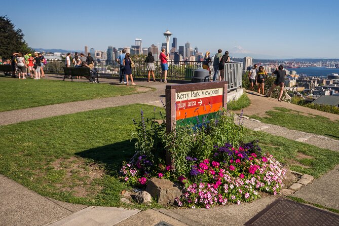 Seattle Scenic Panoramic Tour - Ballard Locks: the most useful stop on the route