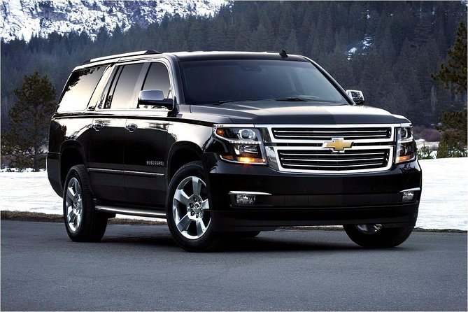 Seattle: SEA Airport Private Transfer to Seattle City|Hotels - Meeting your driver at Sea-Tac Airport