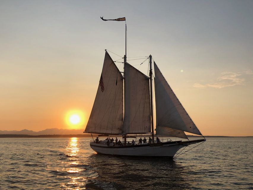Seattle: Tall Ship Harbor Cruise - Food, drinks, and staying comfortable