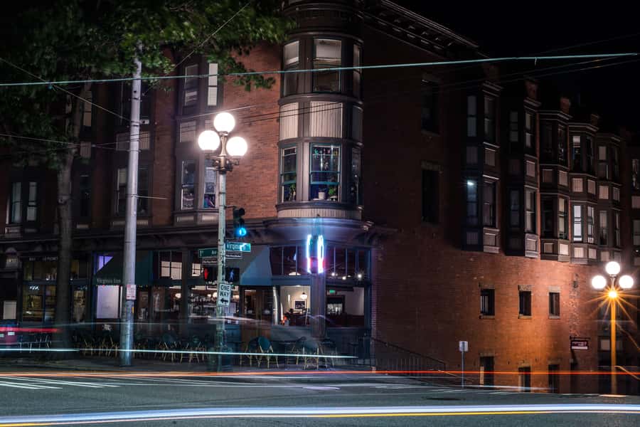 Seattle: Terrors and Ghosts Guided Walking Tour - What the $27 price gets you