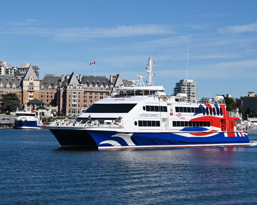 Seattle: Victoria, BC Round-Trip Ferry Tour - Arriving at Victoria’s Inner Harbour