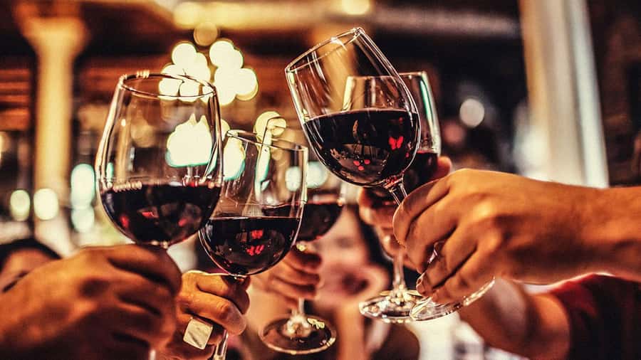 Seattle: Wine, Cheese and Chocolate Pairing Tour - The first wine and food tasting