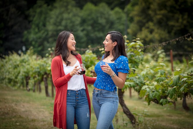 Seattle Wine & Snoqualmie Falls Highlights Tour - From Seattle hotels to Woodinville wine country