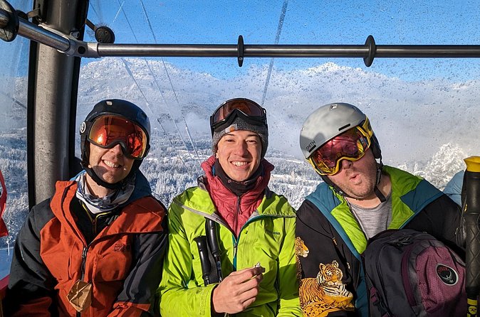 Shuttle to Snoqualmie Pass Ski and Snowboard - Returning after the last chair or night skiing