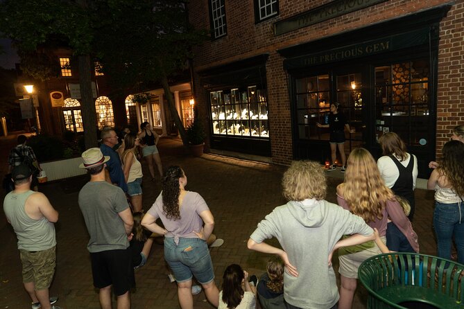 Sinister Sins, Scandal, and Shadows: Seattle Ghost Tour - Walking conditions, weather, and group size
