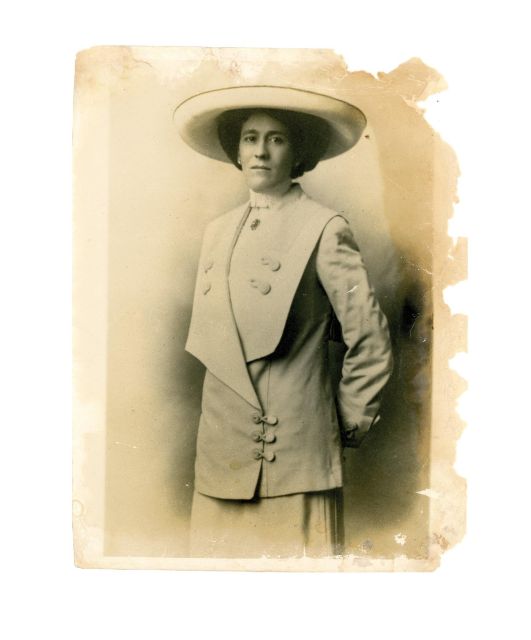 Six Women - A Historical Walking Tour - Stop one: a Native Princess and the city before the city