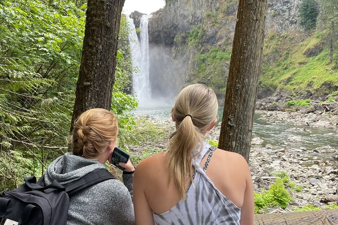 Snoqualmie Falls and Wineries Tour from Seattle - Key points at a glance