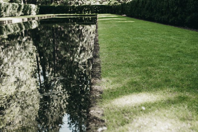 The Bloedel Reserve & Sightseeing - Spending two hours at Bloedel Reserve