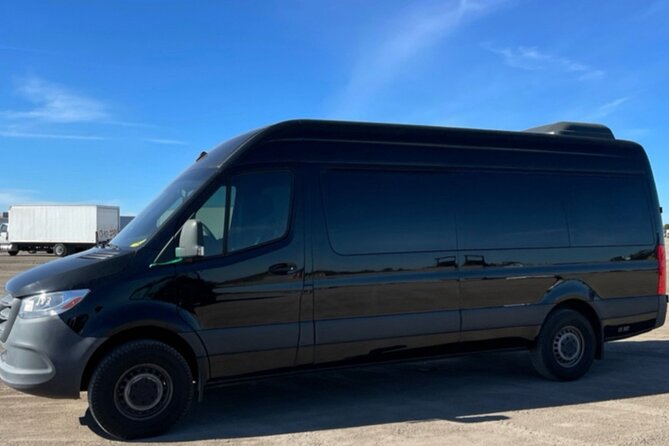 Transfer Pier 91 to International SeaTac Airport One Way - A flexible pickup window with an important catch