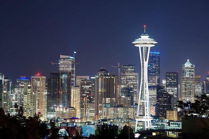 Uncover Seattle: Self-Guided Audio Tour - The Space Needle and the final big view